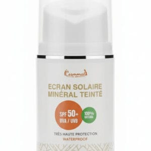 Ecran solaire minéral teinté