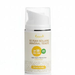 Ecran solaire minéral teinté