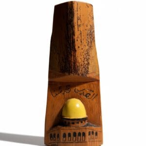 élément décoratif en bois- قطعة زخرفية خشبية