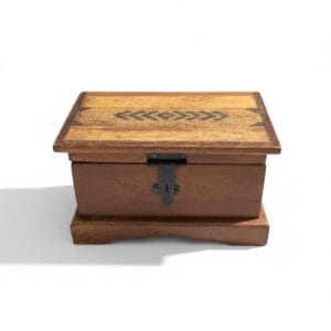 Boîte vintage en bois- صندوق خشبي عتيق